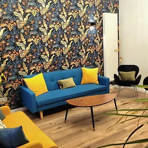Maison d'hôtes Brand New Camelia With Private Bathroom, Bruxelles