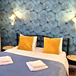 Maison d'hôtes Brand New With Private Bathroom And Balcony-terrasse, Bruxelles