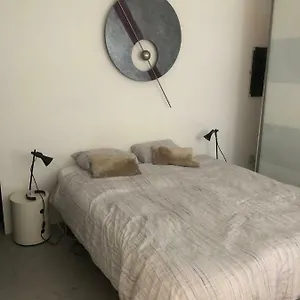 Bed and breakfast Loft Jamar Gare Du Midi, Bruselas