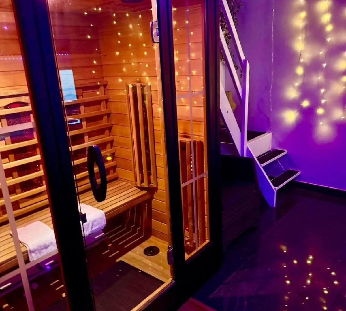 Holiday home Private Spa House In Brussels